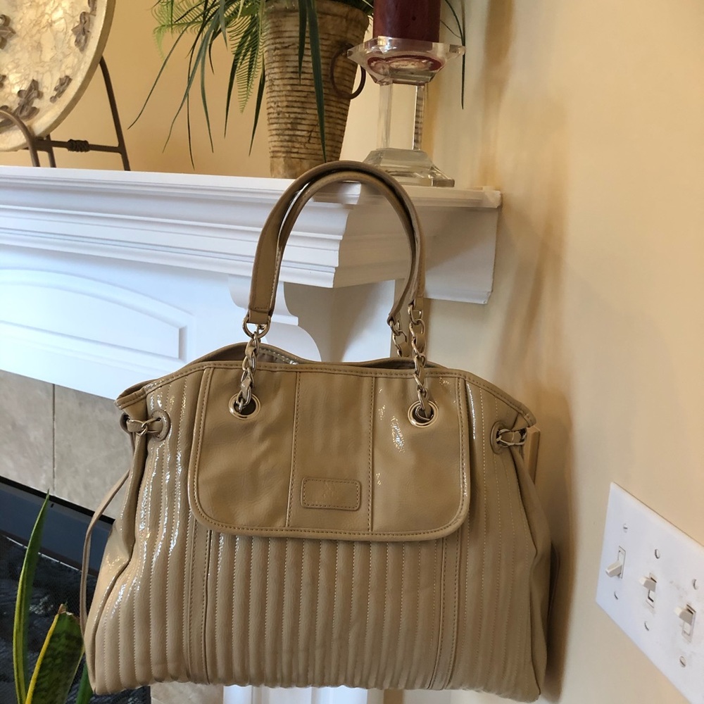 Excellent condition New York & Company Handbag - Picture 4 of 5